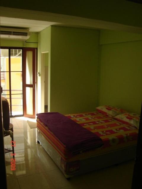 Kaset Guesthouse Bangkok Værelse billede
